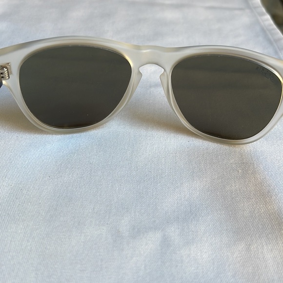 HOBIE BONDI POLARIZED/ Lightweight 51 17 140 sport performance unisex, so cool - Picture 8 of 8